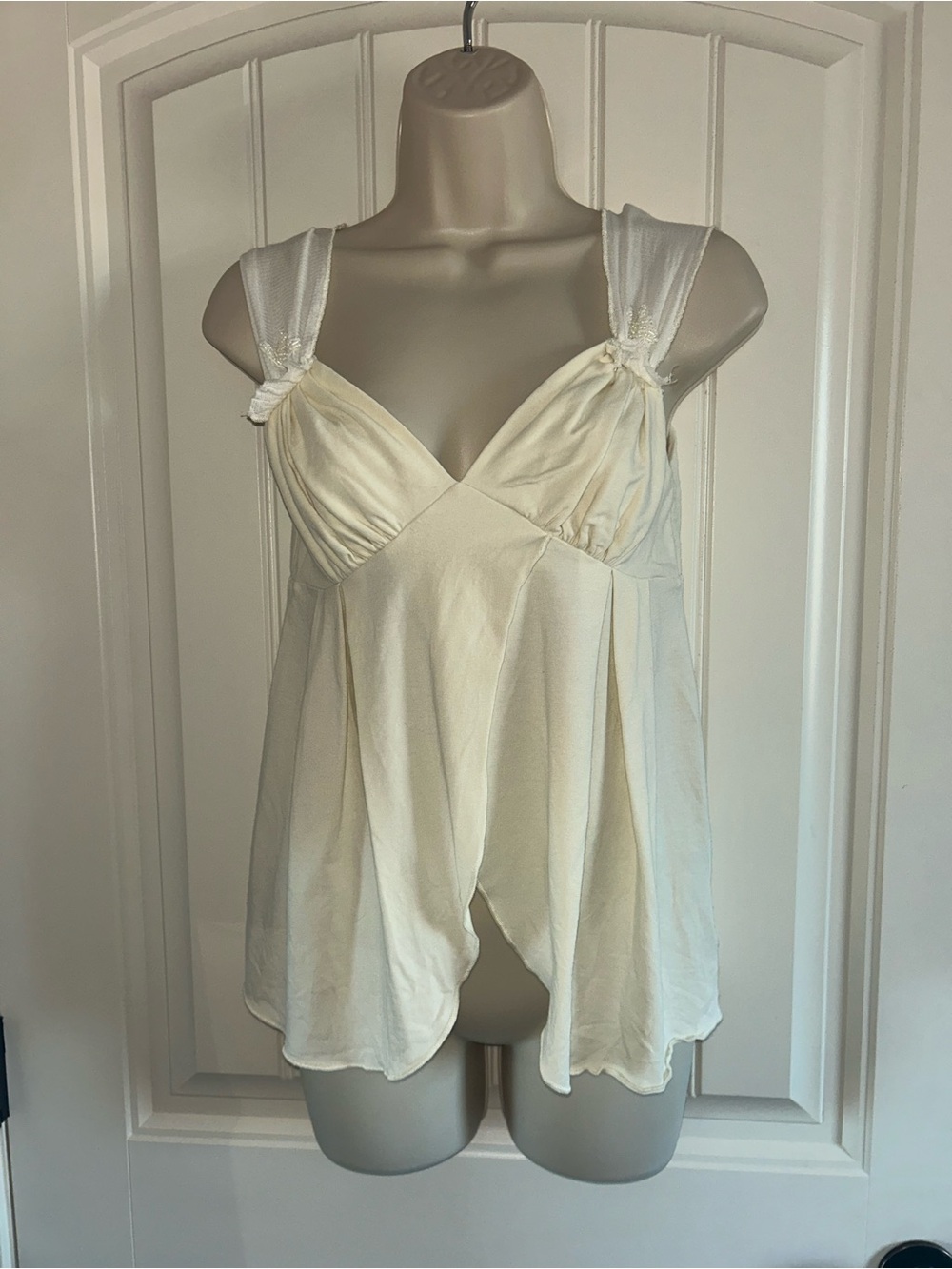 NEW PAIGE Cream V-Neck Sleeveless Draped Camisole Sz S